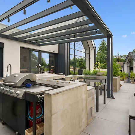 Luxury Retreat By Interhome *