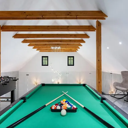 Luxury Retreat By Interhome *