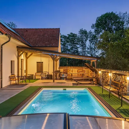 Luxury Retreat By Interhome Σπίτι διακοπών Prosty