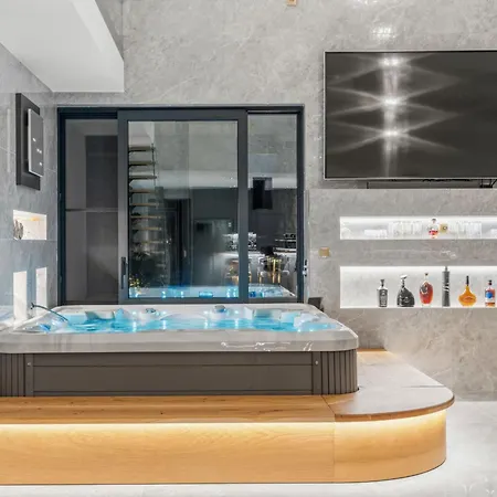 Luxury Retreat By Interhome