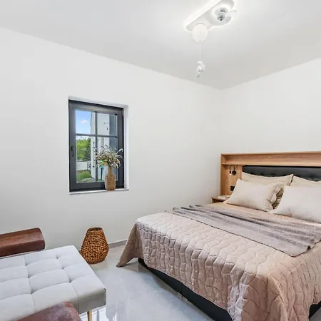 Luxury Retreat By Interhome Σπίτι διακοπών Prosty