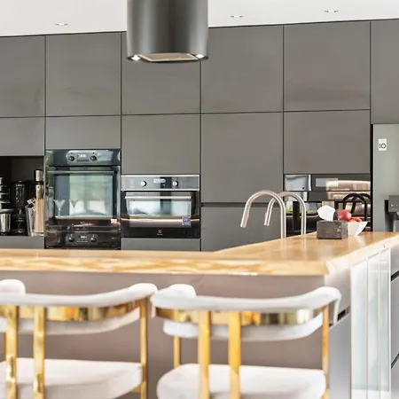Luxury Retreat By Interhome * Prosty