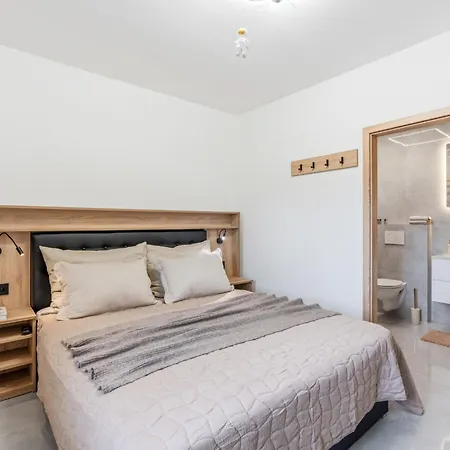 Luxury Retreat By Interhome Σπίτι διακοπών Prosty